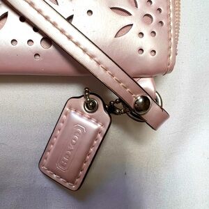 Coach Wristlet - metallic pink